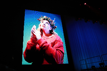 Simona – Tichá noc